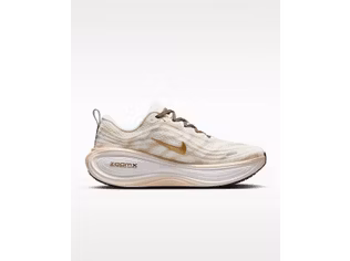 Pantofi Alergare Dama Nike Vomero Plus White Dark Hazel Gold